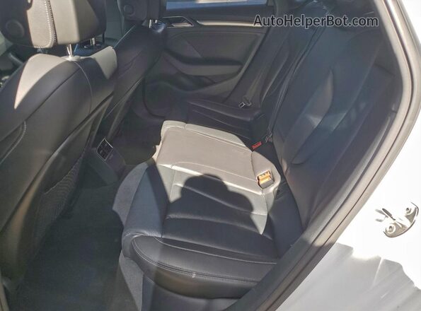 WAUB1GFF7J1007434 2018 AUDI S3 White Հետևի նստատեղերի տեսք