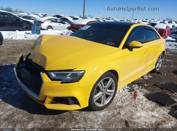 WAUB1GFF8H1023281 2017 AUDI S3 Yellow Przód lewy
