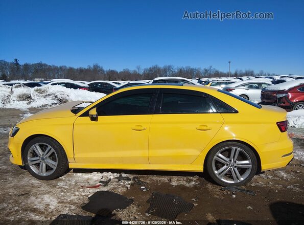 WAUB1GFF8H1023281 2017 AUDI S3 Yellow Widok wnętrza 360 stopni