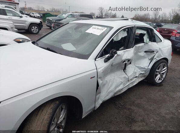 WAUDAAF4XMA042560 2021 AUDI OTHER White Вид спереду