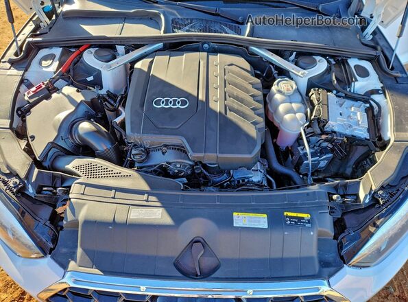 WAUDACF50NA013090 2022 AUDI OTHER White Widok wnętrza z tyłu