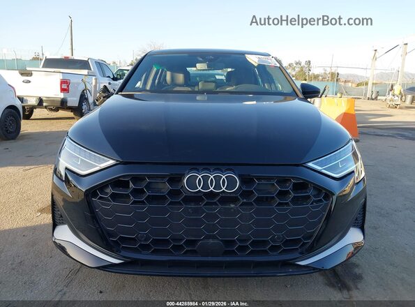 WAUGUDGY6SA058422 2025 AUDI OTHER Black Widok wnętrza z tyłu