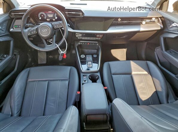 WAUGUDGY7PA068982 2023 AUDI OTHER Black Vista del salpicadero