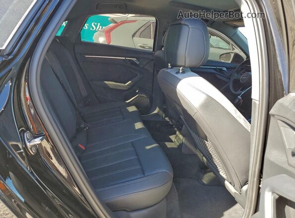WAUGUDGY7PA068982 2023 AUDI OTHER Black Vista de los asientos traseros