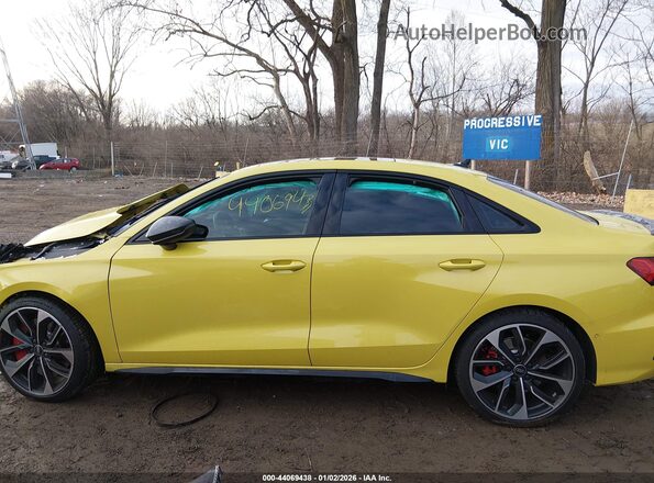 WAUH3DGY3RA015058 2024 AUDI S3 Yellow Панорамний вид салону 360°
