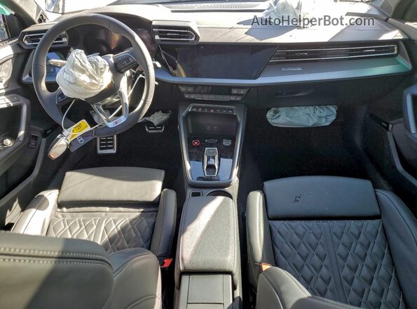 WAUH5DGY8SA033880 2025 AUDI S3 Black Widok deski rozdzielczej