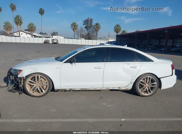 WAUHFAFC7HN126456 2017 AUDI S6 White 
