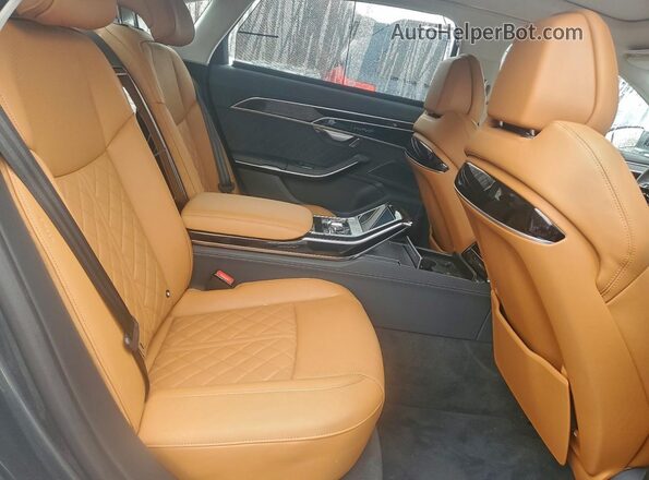 WAULSBF87PN008056 2023 AUDI S8 Gray Widok tylnych siedzeń