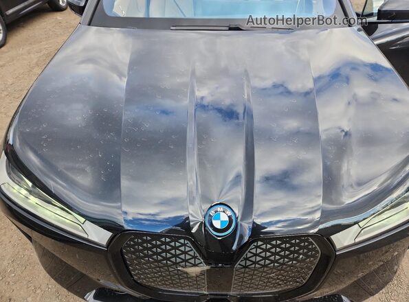 WB523CF00PCM73863 2023 BMW IX Black Rear interior view