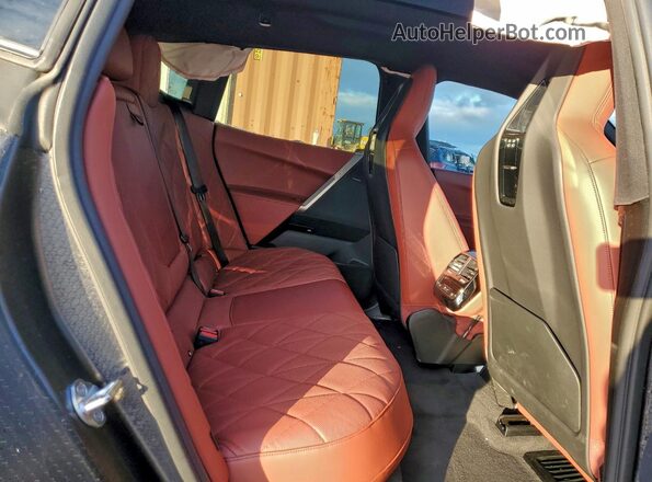 WB523CF01NCK62667 2022 BMW IX Серый Вид задних сидений