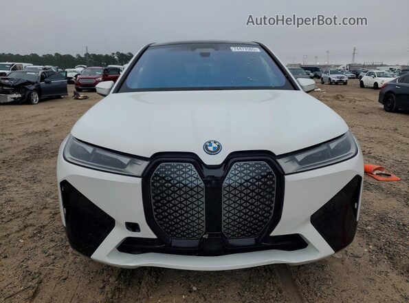 WB523CF01RCP94121 2024 BMW IX White წინა ხედი