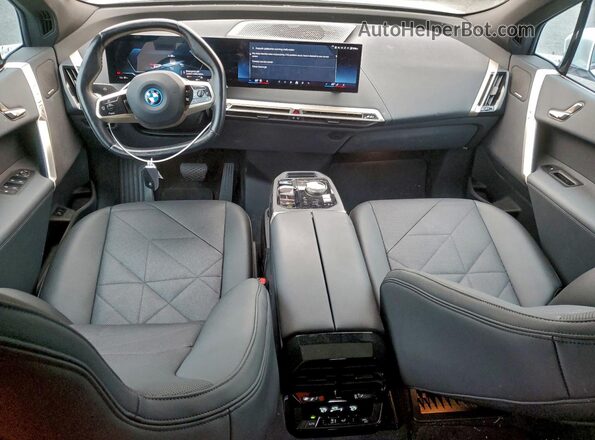 WB523CF09RCP12104 2024 BMW IX White წინა პანელის ხედი