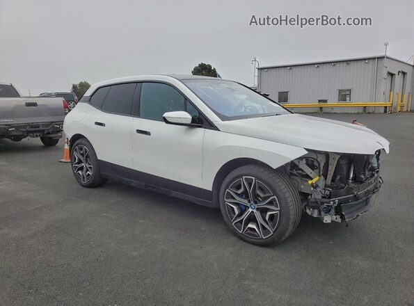 WB523CF09RCP12104 2024 BMW IX White წინა მარჯვენა
