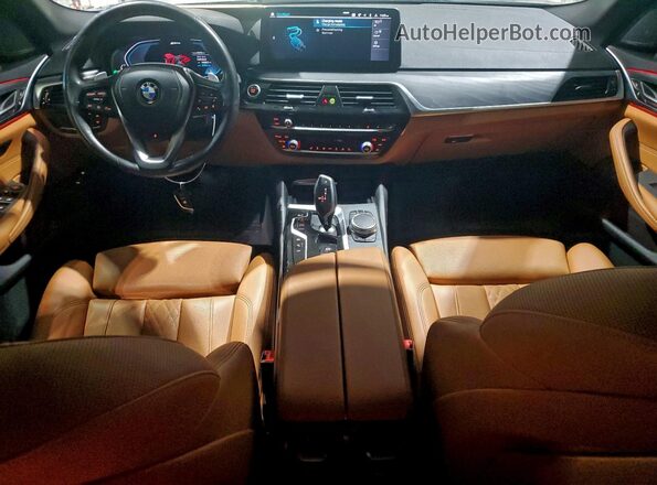 WBA13AG01MCG20304 2021 BMW 5 SERIES Black Widok deski rozdzielczej