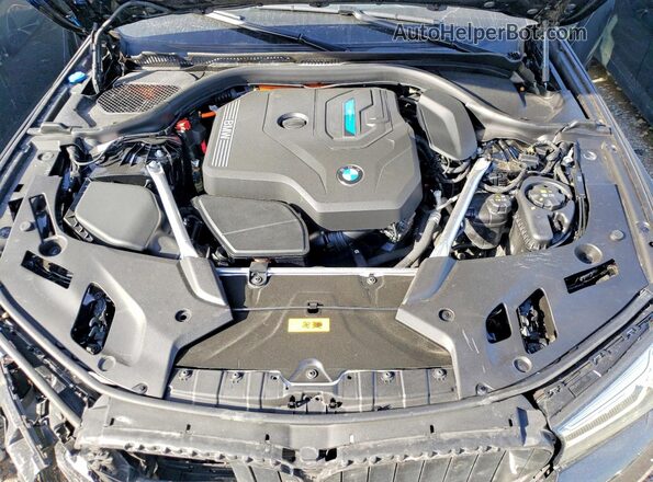 WBA13AG04PCM39487 2023 BMW 5 SERIES Black უკანა სალონის ხედი