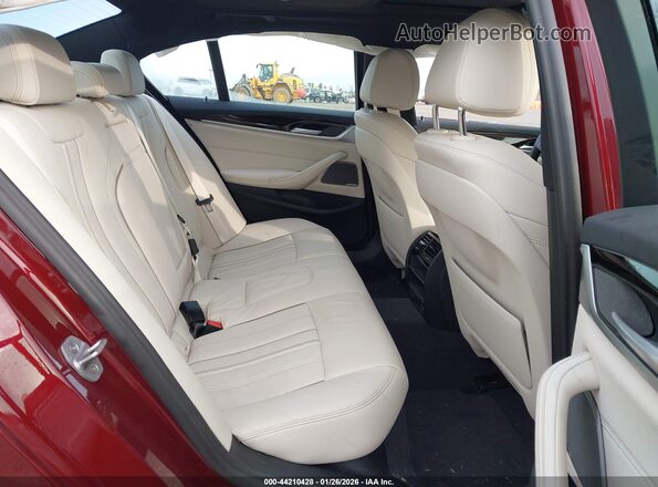 WBA13AG08PCN19052 2023 BMW 5 SERIES Red Widok naklejki z numerem VIN