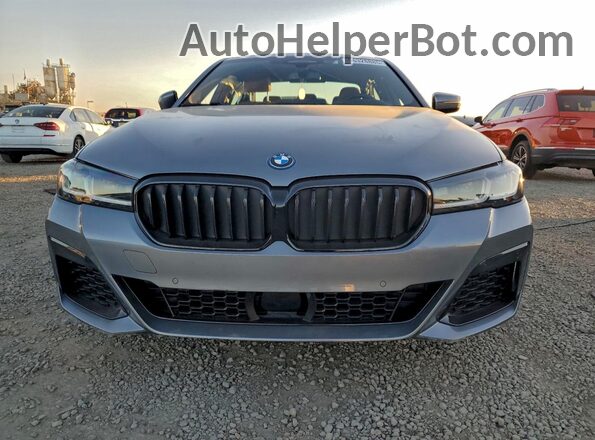 WBA13AG0XPCM95921 2023 BMW 5 SERIES Gray Вид спереду