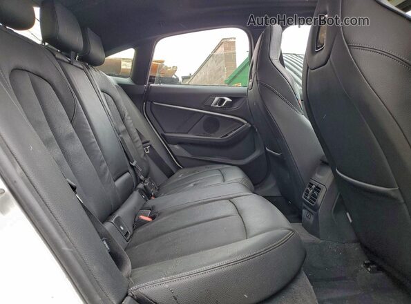 WBA13AL01M7G50322 2021 BMW M2 Белый Вид задних сидений