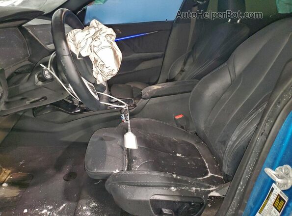 WBA13AL05R7N10648 2024 BMW M2 Blue Вид салону спереду