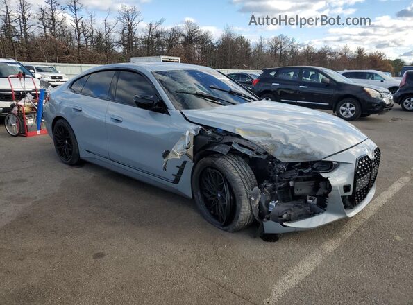 WBA13AW01NFN03059 2022 BMW M4 Silver Delantero derecho