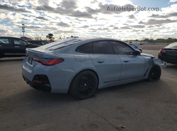 WBA13AW01NFN03059 2022 BMW M4 Silver Trasero derecho