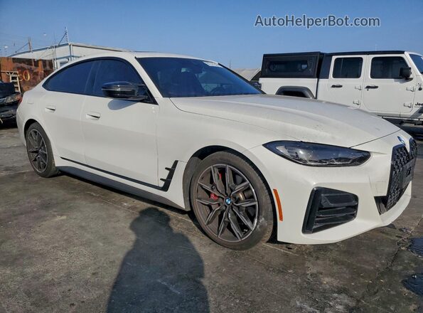 WBA13AW07NFM21708 2022 BMW M4 White Առջևի աջ