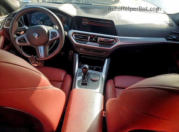 WBA13AW07NFM21708 2022 BMW M4 White Առջևի վահանակի տեսք