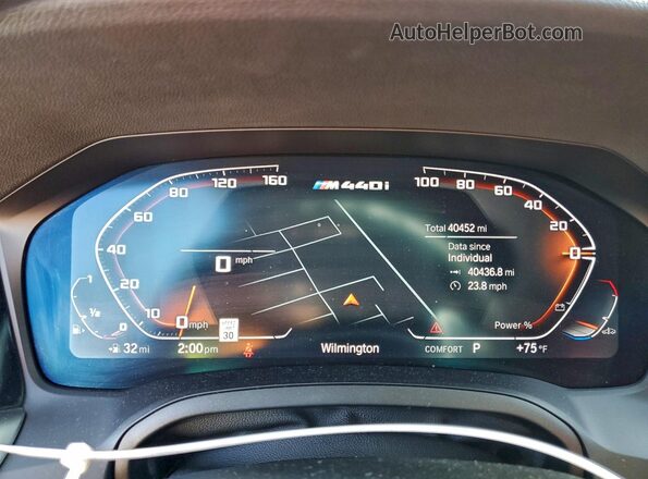 WBA13AW07NFM21708 2022 BMW M4 White Սարքավորումների վահանակի տեսք