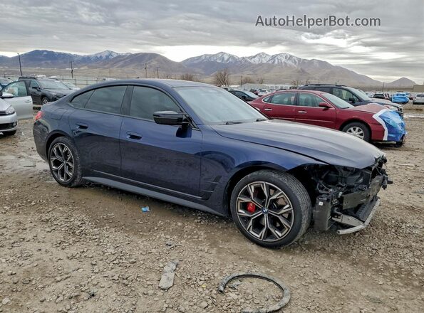 WBA13AW07NFM66194 2022 BMW M4 Blue Delantero derecho