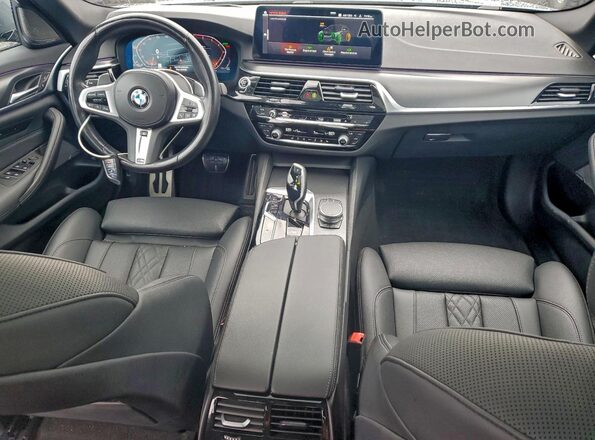 WBA13BJ03PWX96155 2023 BMW 5 SERIES Silver Առջևի վահանակի տեսք