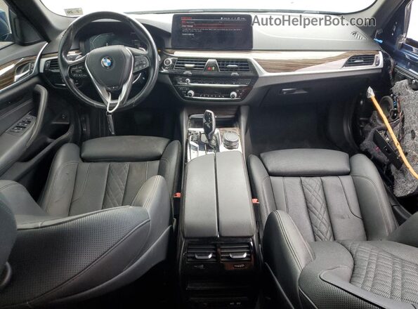 WBA13BJ0XMWW90426 2021 BMW 5 SERIES Синий Вид панели приборов