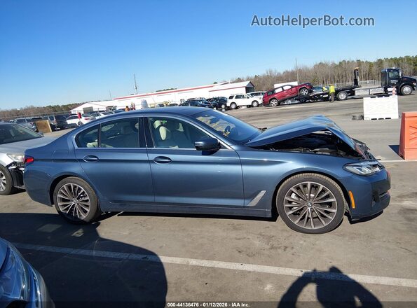 WBA13BJ0XPWX96766 2023 BMW 5 SERIES Blue უკანა სალონის ხედი