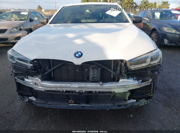 WBA13BK00MCF86188 2021 BMW 5 SERIES White Widok z przodu