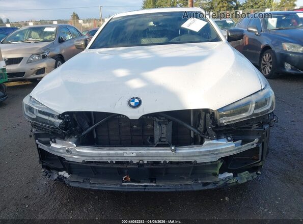 WBA13BK00MCF86188 2021 BMW 5 SERIES White Widok wnętrza z tyłu