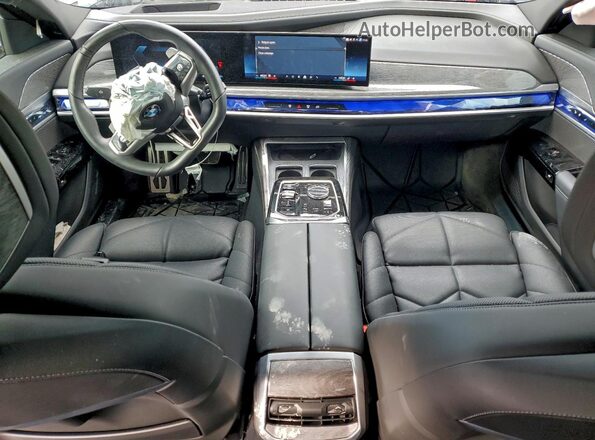 WBA23EH05RCS87376 2024 BMW 7 SERIES Black Առջևի վահանակի տեսք