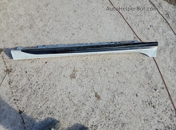 WBA23GG02S7T64250 2025 BMW 2 SERIES White ძრავის განყოფილების ხედი