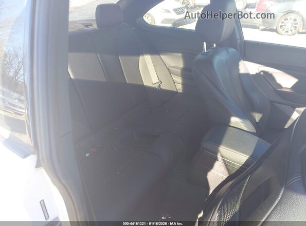 WBA2J1C59JVD09604 2018 BMW 2 SERIES White Вид наклейки з VIN-кодом