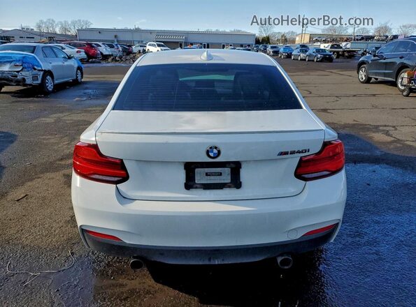 WBA2J5C50JVB27801 2018 BMW M2 White 