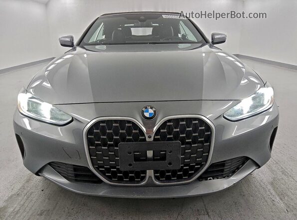WBA33DB09SCT63291 2025 BMW 4 SERIES Silver Widok z przodu