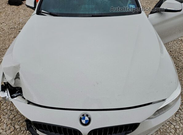 WBA4E3C52HG186748 2017 BMW 4 SERIES White Widok wnętrza z tyłu