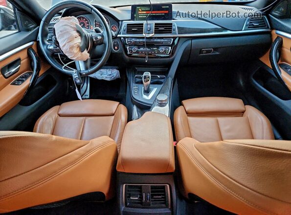 WBA4J5C57JBF07258 2018 BMW 4 SERIES Черный Вид панели приборов