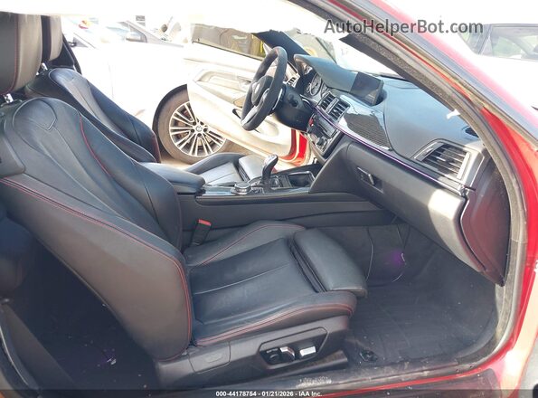WBA4P3C59HK528445 2017 BMW 7 SERIES Red Widok wnętrza z przodu
