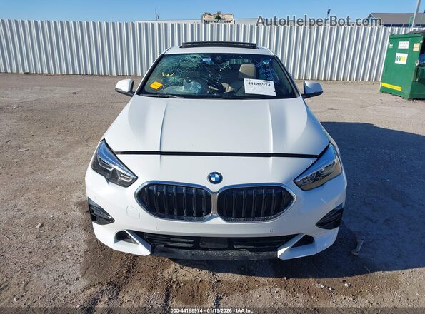 WBA53AK01R7R25159 2024 BMW 2 SERIES White Вид панелі приладів