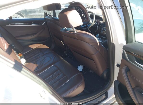 WBA53BH09NWX80529 2022 BMW 5 SERIES Белый Вид наклейки с VIN-кодом
