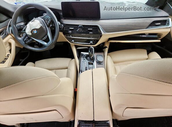 WBA53BH0XPWY20006 2023 BMW 5 SERIES White Առջևի վահանակի տեսք