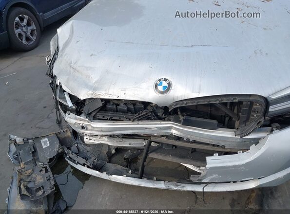 WBA53BJ05MCF54646 2021 BMW 5 SERIES Silver Դիմացի տեսք