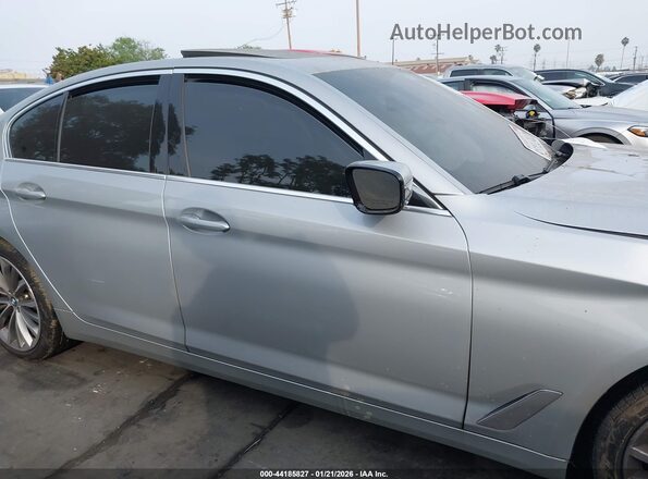 WBA53BJ05MCF54646 2021 BMW 5 SERIES Silver Սալոնի 360 աստիճան տեսք