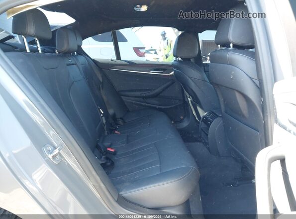 WBA53BJ06MWX31975 2021 BMW 5 SERIES Gray VIN sticker view