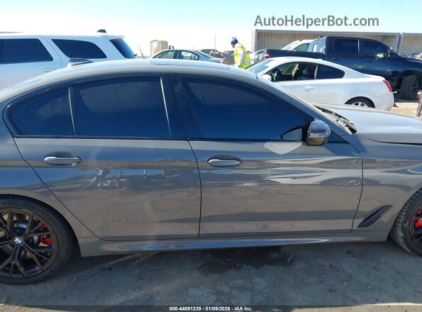 WBA53BJ06MWX31975 2021 BMW 5 SERIES Gray 360 interior view