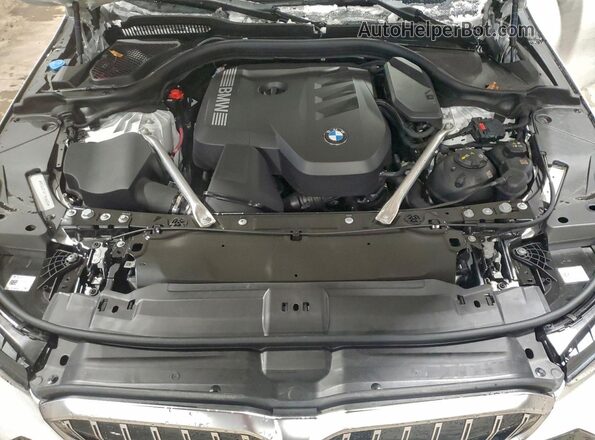 WBA53FJ09TCW58933 2026 BMW 5 SERIES White Vista interior trasera